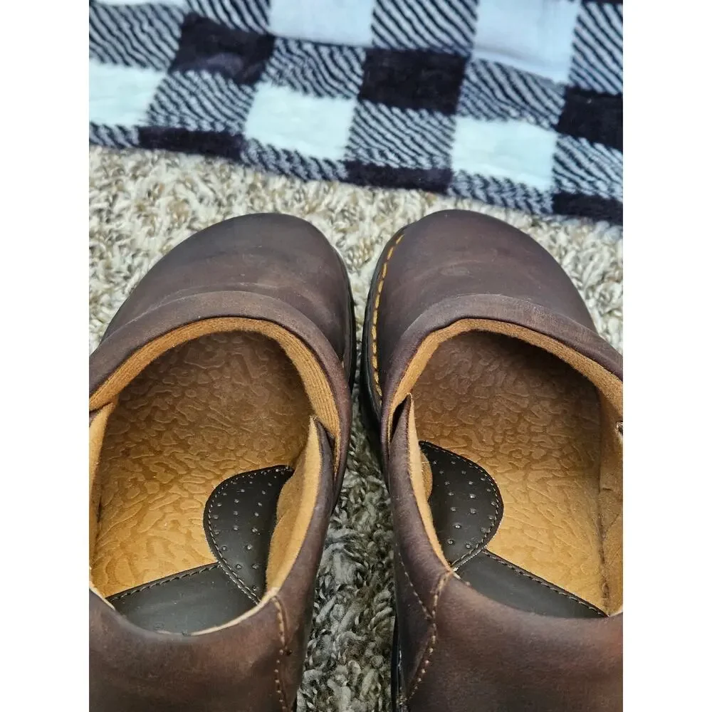 b.o.c Born Concept Brown Leather Comfort Clogs Women’s 7 Wide Slip On Shoes